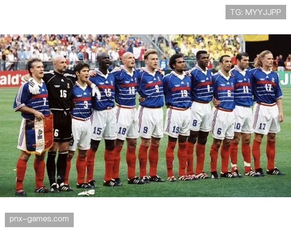 法国98世界杯冠军阵容重聚,怀旧回顾再现辉煌瞬间,表现值得关注 法国98世界杯冠军阵容重聚,怀旧回顾再现辉煌瞬间,表现值得关注